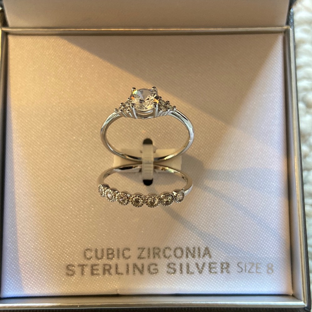 Primrose ring set - Picture 3 of 5